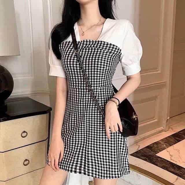 Short Checkered Dress With Linen Sleeves