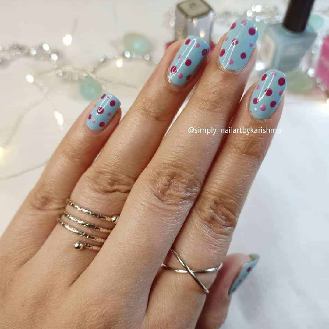 Blue Nails With Polka Dots