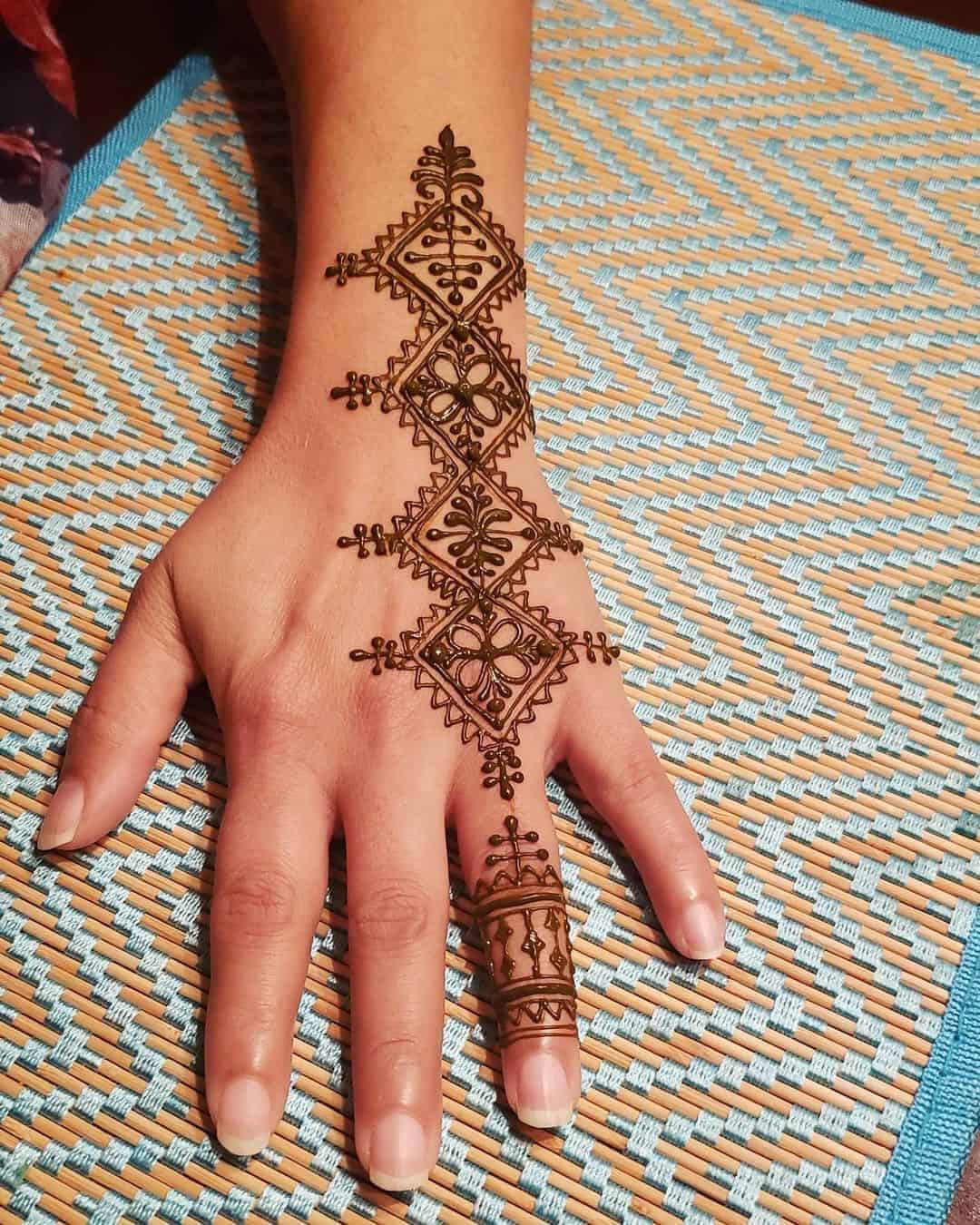 Geometric Shapes Henna Tattoo