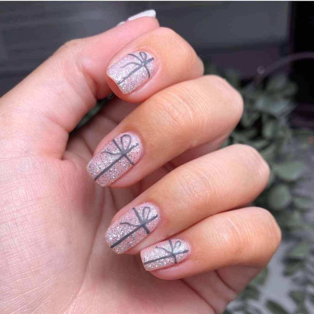 Christmas Present Nails