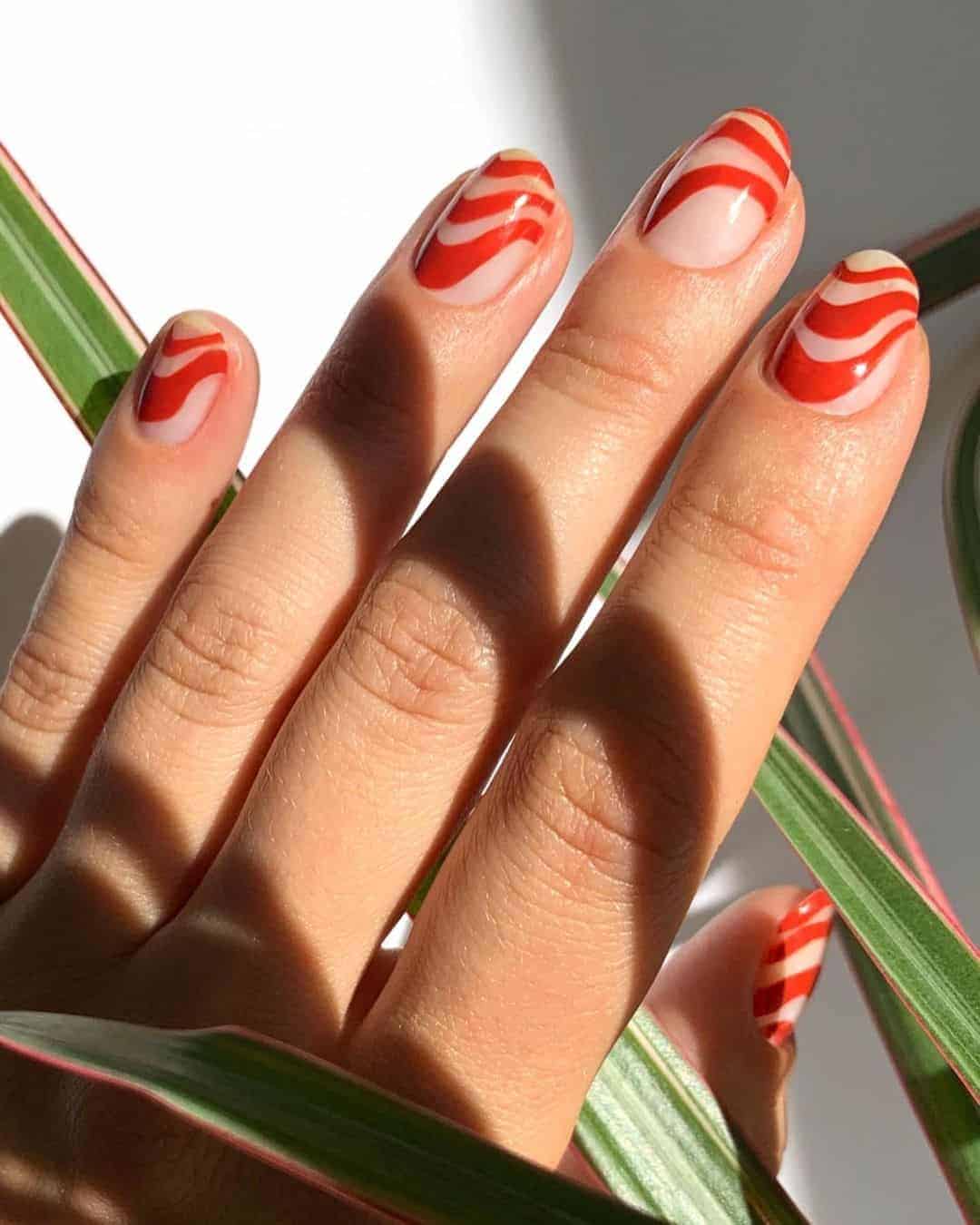 Curly Candy Red Nails