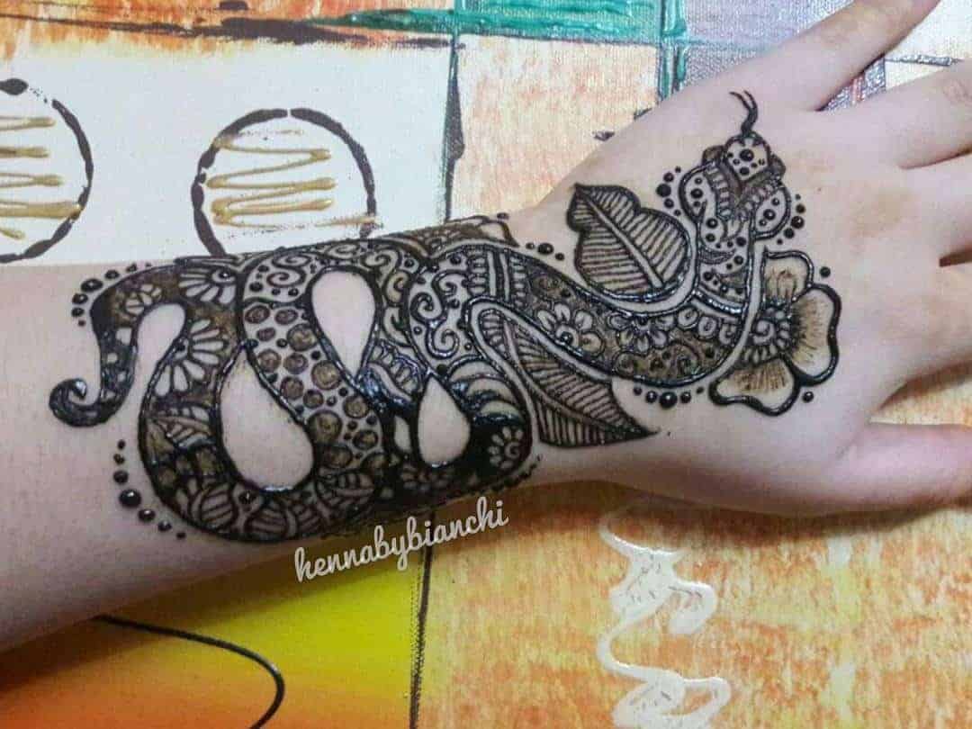 Snake Henna Tattoo