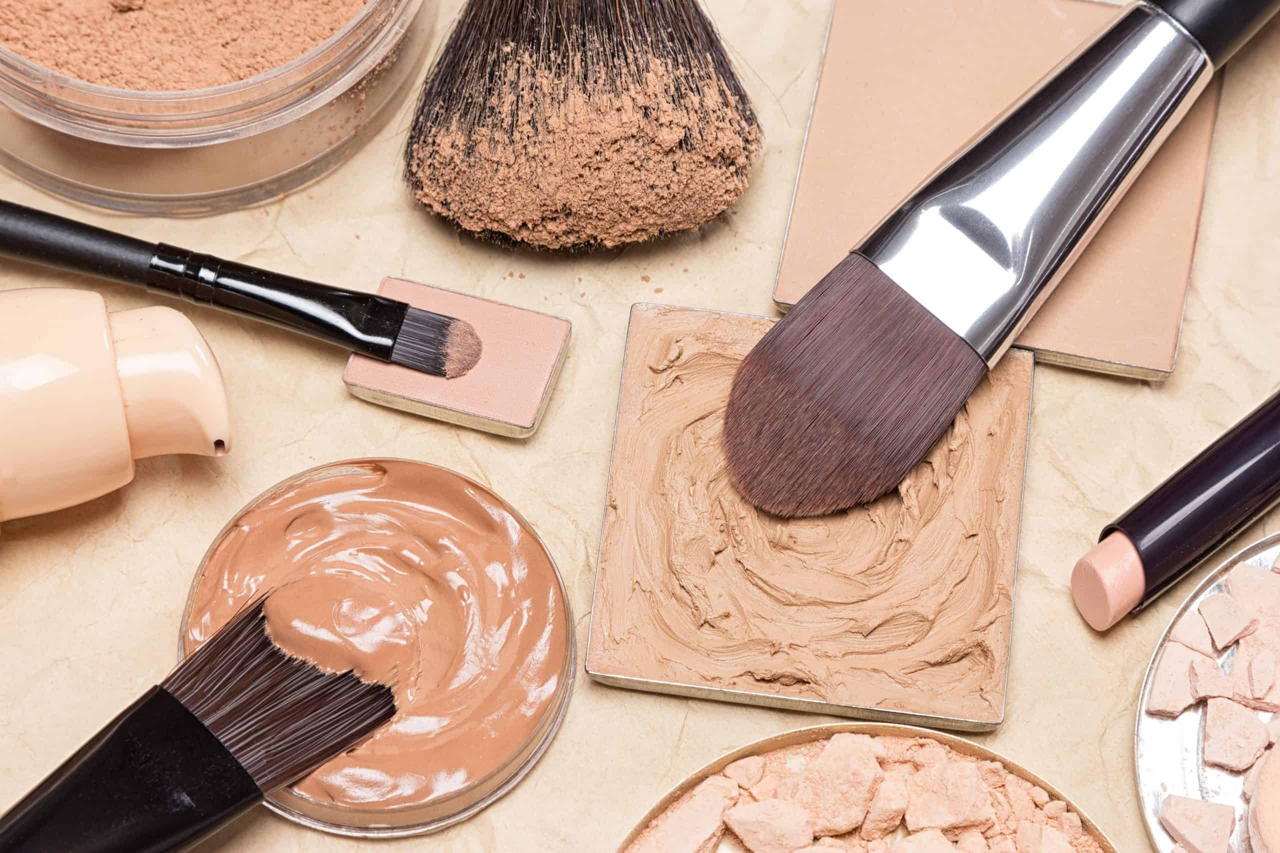 Your Full Guide to Using Foundation for Oily Skin