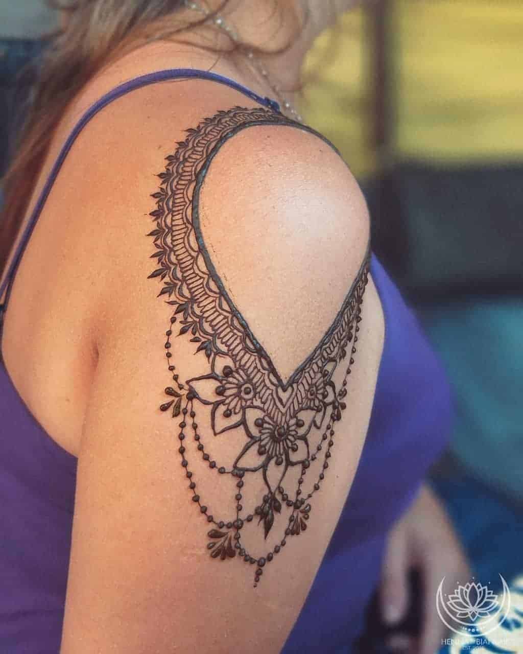 Shoulder Necklace Henna Tattoo