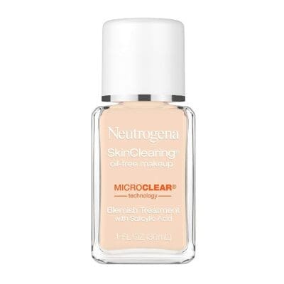 Best Foundation for Acne-Prone Skin: Neutrogena SkinClearing Oil-Free Makeup