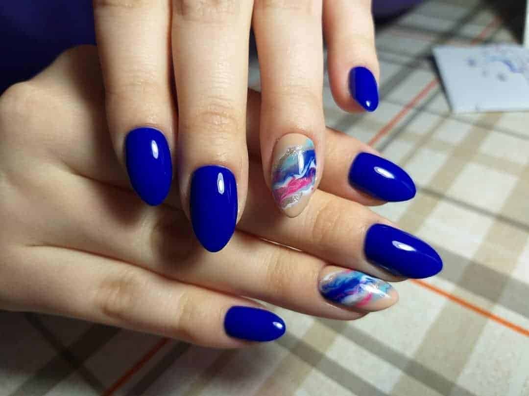 Classy Bold Navy Blue Nails