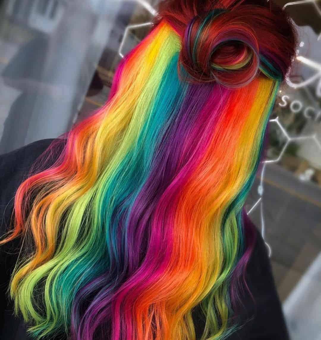 Rainbow Wavy Curls