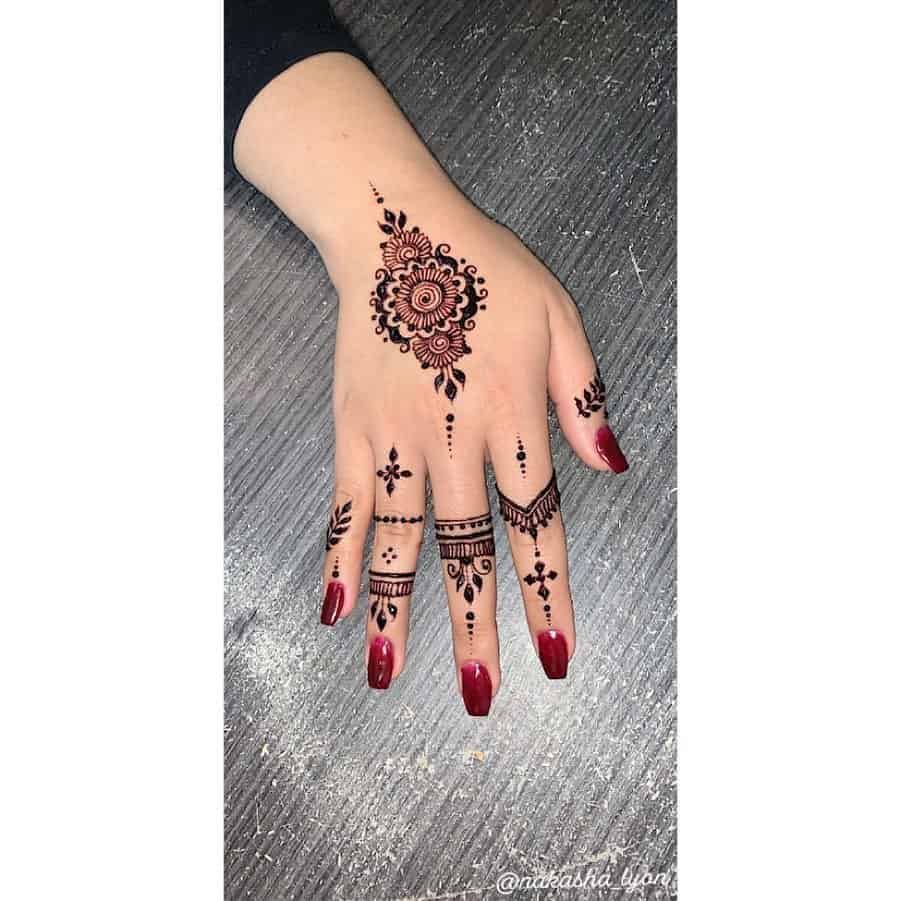 Assorted Finger Designs Henna Tattoo